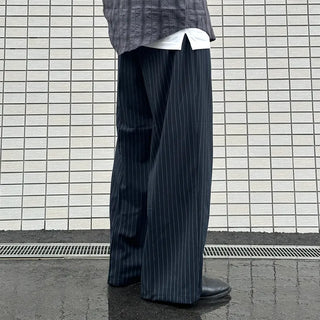 Low-stripe slacks