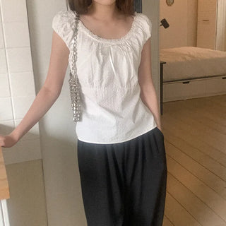Ribbon sleeveless blouse