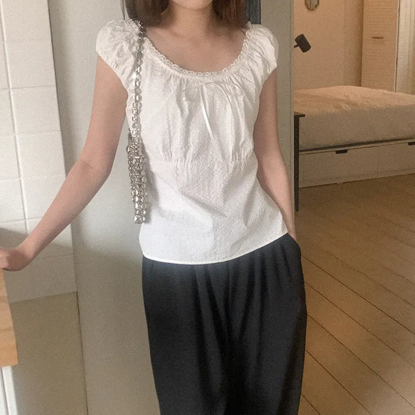 Ribbon sleeveless blouse