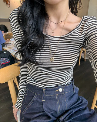 U-neck striped long-sleeved T-shirt