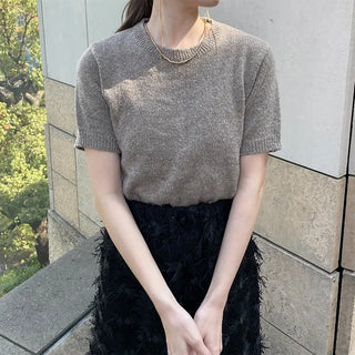Half-sleeve knit