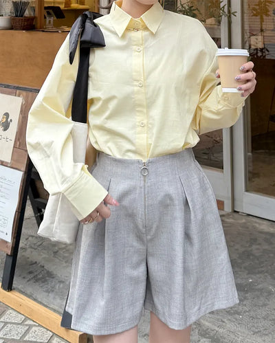 Pastel-colored basic shirt