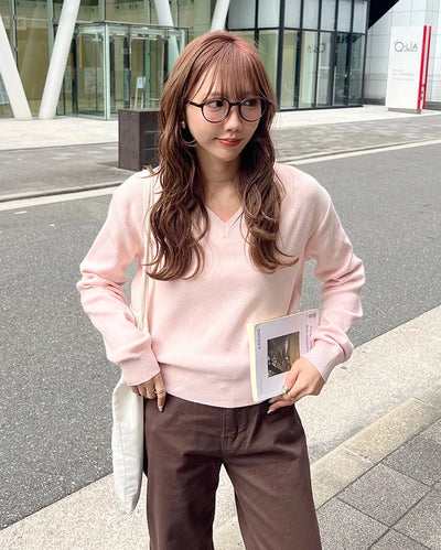 Colorful V-neck knit