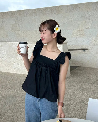 Rear Ribbon Sleeveless Blouse