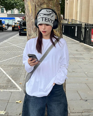 Basic long-sleeve T-shirt