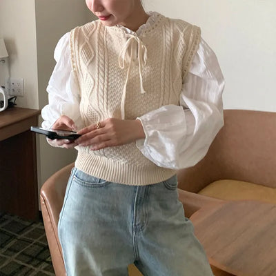 Ribbon knit vest