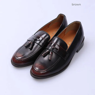 Vintage tassel loafers
