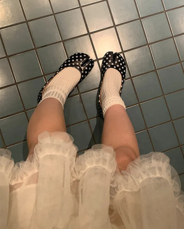 Dot Tabi Flat Shoes