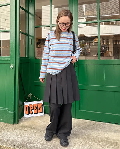 Pleated skirt and slacks set