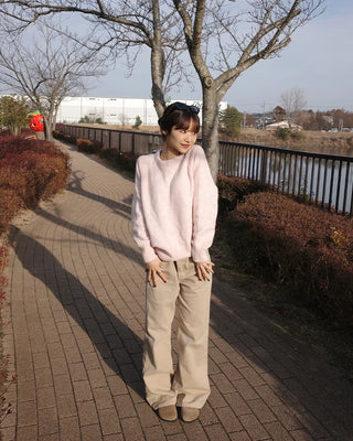 Round neck raglan knit