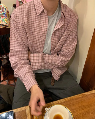 Simple checkered long-sleeved shirt