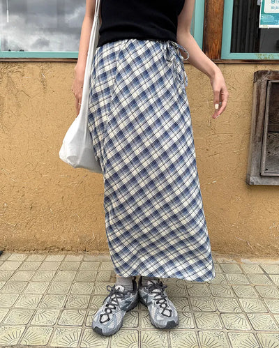 Checked banded long skirt