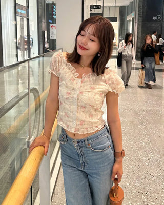 Frill puff sleeve short-sleeved blouse