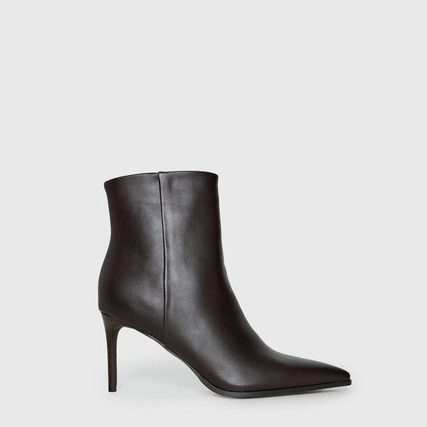 Billini Yordan Pointed Toe Ankle Boots Dark Cacao