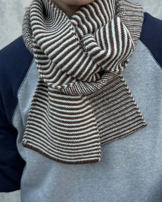 Striped muffler