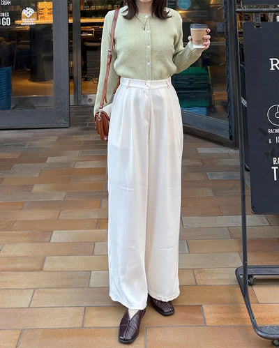 Simple pintuck slacks
