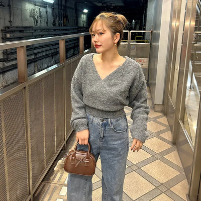 Wrap V-neck knit