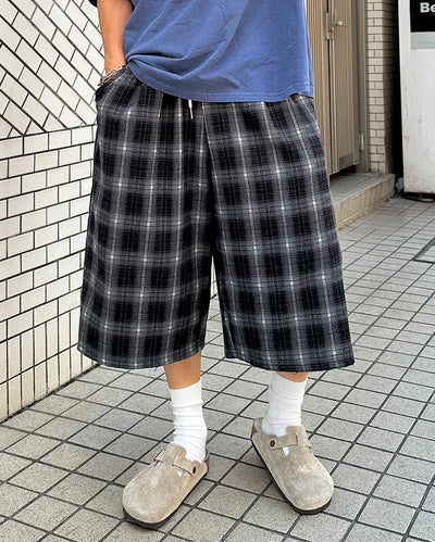 Checked Bermuda shorts