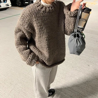Handmade round knit