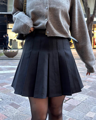 Pleated mini skirt and belt set