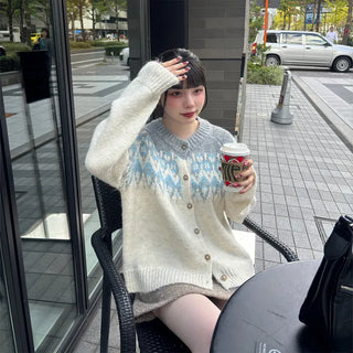 Round neck Nordic cardigan