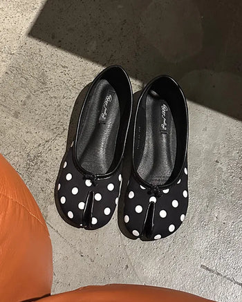 Tabi ballet shoes