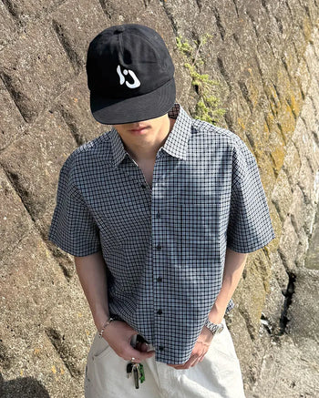 Small check half shirt