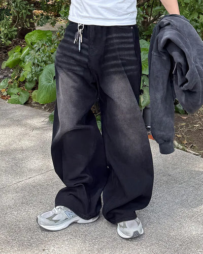 Cat Wash Curved Denim Pants