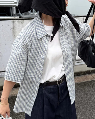Checked half shirt