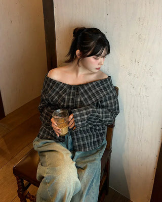 Off-shoulder check shirt