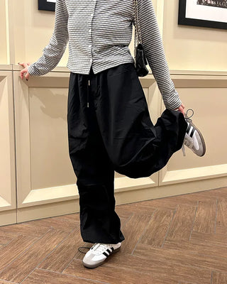 Side-tucked banded sweatpants