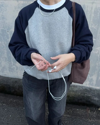 Raglan color-block sweatshirt