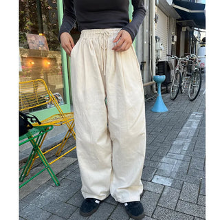 Daily Linen Two-Pleat Pants