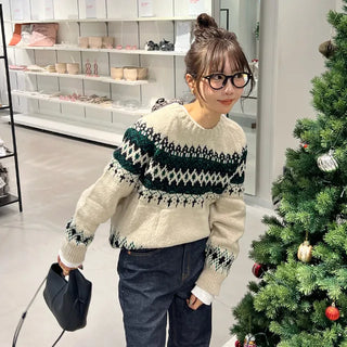 Nordic pattern knit