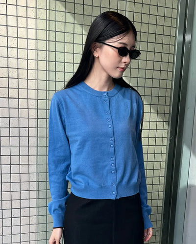 Colored long-sleeved cardigan