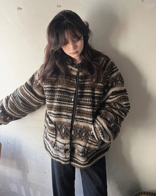 Down jacket x fleece reversible high-neck jacket