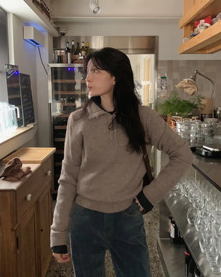 Half-button collar knit