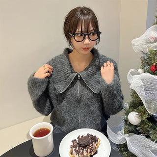 Color 2-Way Knit Hoodie