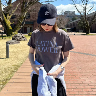 LATINA Lettering T-shirt