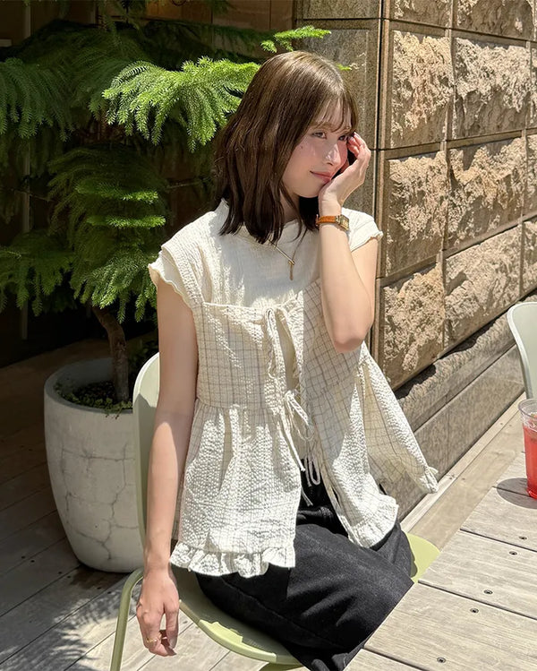 Two-way check sleeveless blouse