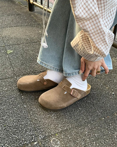 Suede texture buckle mules