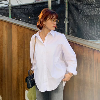 Loose-collar shirt