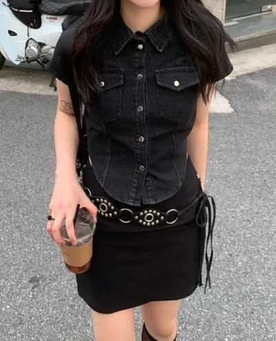 Short-sleeved denim shirt