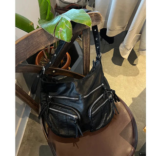 Vintage shoulder bag