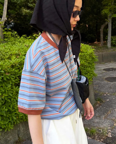 Colored striped short-sleeved T-shirt