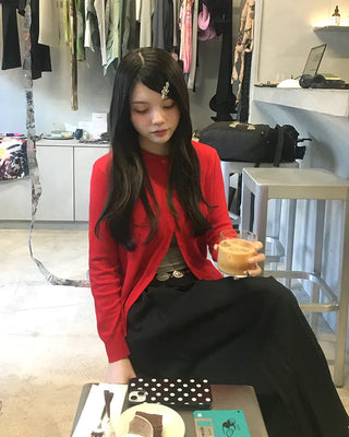 Round neck colorful cardigan