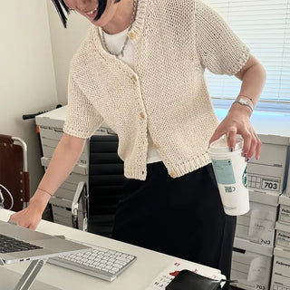 Short-sleeved knit cardigan