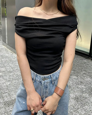 Drape off-shoulder T-shirt