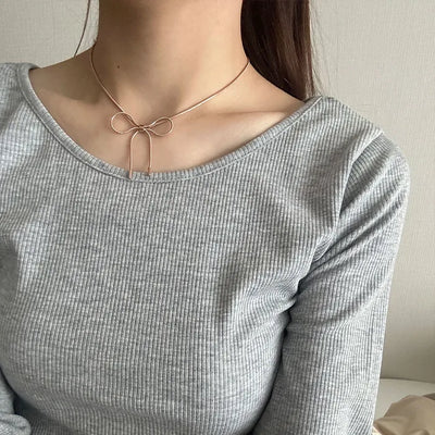 Ribbon necklace