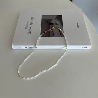 Mini imitation pearl necklace